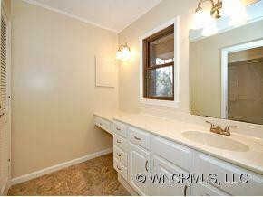 11 RIDGEFIELD PLACE - Photo 9