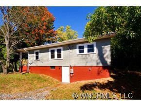 76 Hubbard Ave. - Photo 11