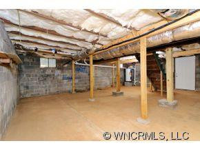 76 Hubbard Ave. - Photo 12