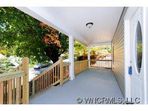 76 Hubbard Ave. - Photo 3