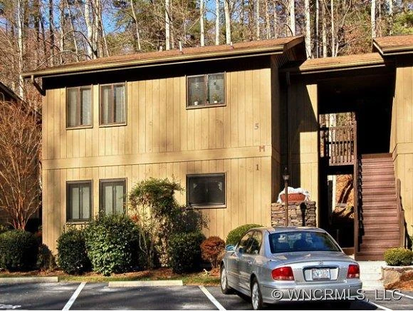 49 LAKE DRIVE UNIT M-5