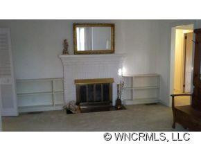 915 Sylvan - Photo 2