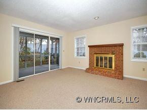 221 HAMPTON COURT - Photo 5