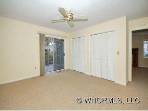 221 HAMPTON COURT - Photo 6
