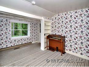 13 WELLS AVENUE - Photo 2