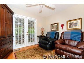 65 Red Maple Drive - Photo 10