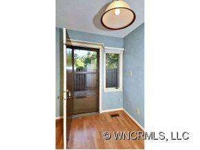 537 CROWFIELDS LANE - Photo 6
