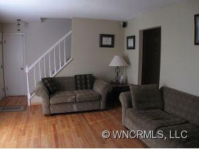 62 KNOLL RIDGE DRIVE - Photo 2