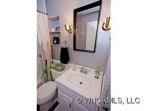 17 Bristol Pl - Photo 18