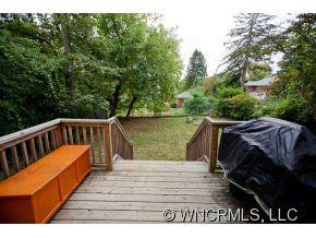 17 Bristol Pl - Photo 4