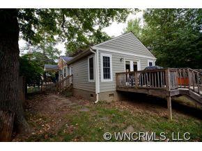 17 Bristol Pl - Photo 5