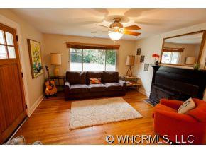 17 Bristol Pl - Photo 9