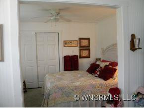 12 Paddock Lane - Photo 4