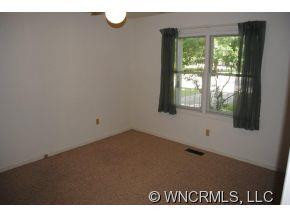 75 Resada Drive - Photo 6