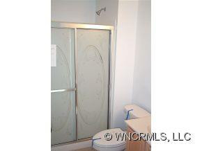 64 Moody Ave - Photo 10