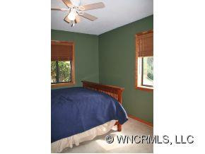 303 Mount Valley Rd - Photo 13