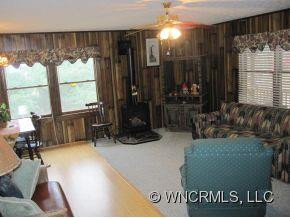 5 Thornton - Photo 2