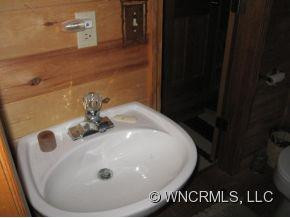 77 Thornton - Photo 14