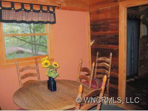 77 Thornton - Photo 16