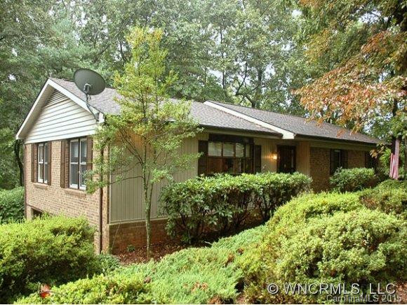 260 FOXHUNT LANE