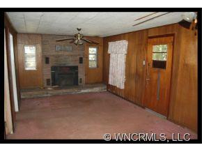 320 Lytle Cove Road - Photo 2