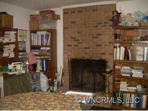 11 Meadowview Terrace - Photo 8