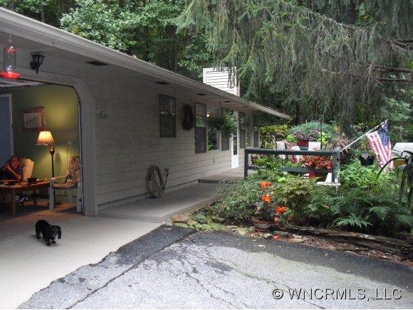 122 Orchard Drive