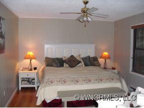 122 Orchard Drive - Photo 7