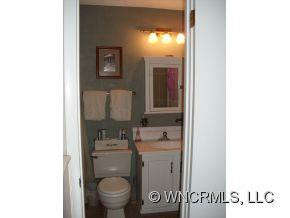 122 Orchard Drive - Photo 8