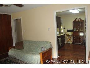 17 Barnard Avenue - Photo 7