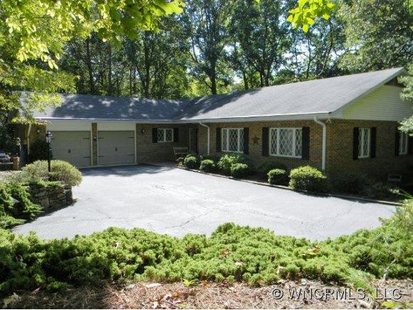 80 Brookwood Drive