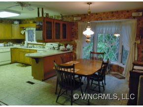 80 Brookwood Drive - Photo 2