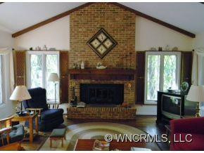 80 Brookwood Drive - Photo 3