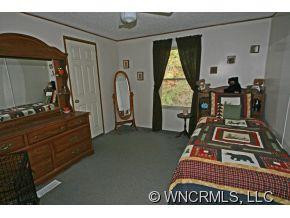 412 Island Creek Rd - Photo 11