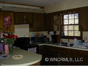 77 Todd Road - Photo 2
