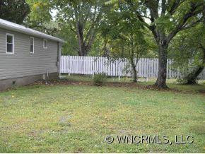 408 Blue Ridge Rd - Photo 3
