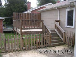 9 Winston Avenue - Photo 12