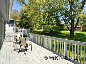 17 SOUTHERN FAIRWAY CT. - Photo 12