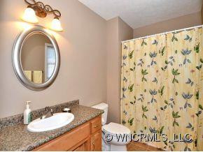 17 SOUTHERN FAIRWAY CT. - Photo 7