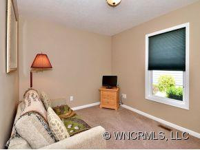 17 SOUTHERN FAIRWAY CT. - Photo 10