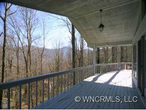 1 SLEEPY HOLLOW - Photo 2