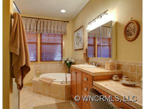 20 Cheshire Drive - Photo 2
