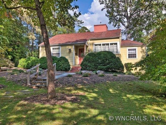 115 Lakeshore Drive