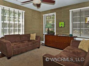 115 Lakeshore Drive - Photo 7