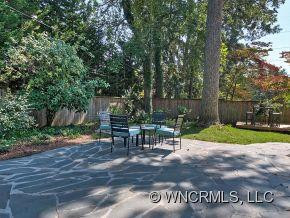 115 Lakeshore Drive - Photo 10