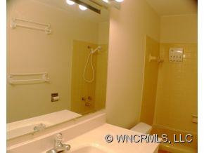 63 Shepard Square - Photo 8