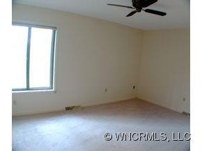 63 Shepard Square - Photo 10