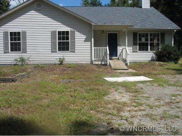 297 HIGHLAND VIEW COURT