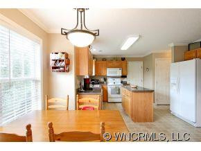 31 Rolling Meadow Road - Photo 4