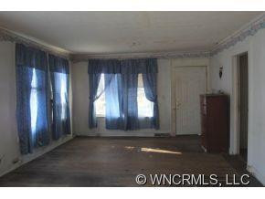 10 Holcombe Road - Photo 3